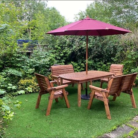Lovely 2-Bed Apartment In Knowle Solihull Buitenkant foto
